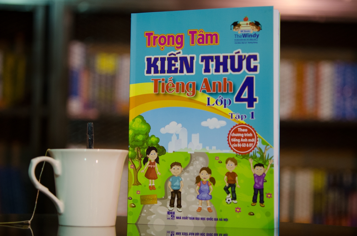 sach-tieng-anh-lop-4-chuong-trinh-moi-trong-tam